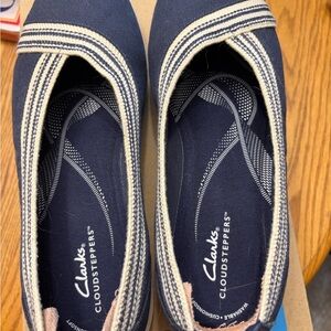 Clarks Cloudsteppers Women's Navy Flats